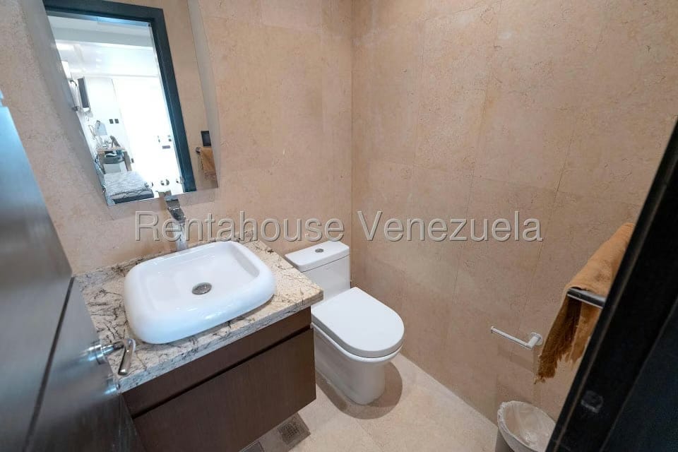 Casa (Multipes Niveles) en Venta en Santa Fe Norte, Distrito Metropolitano - 31