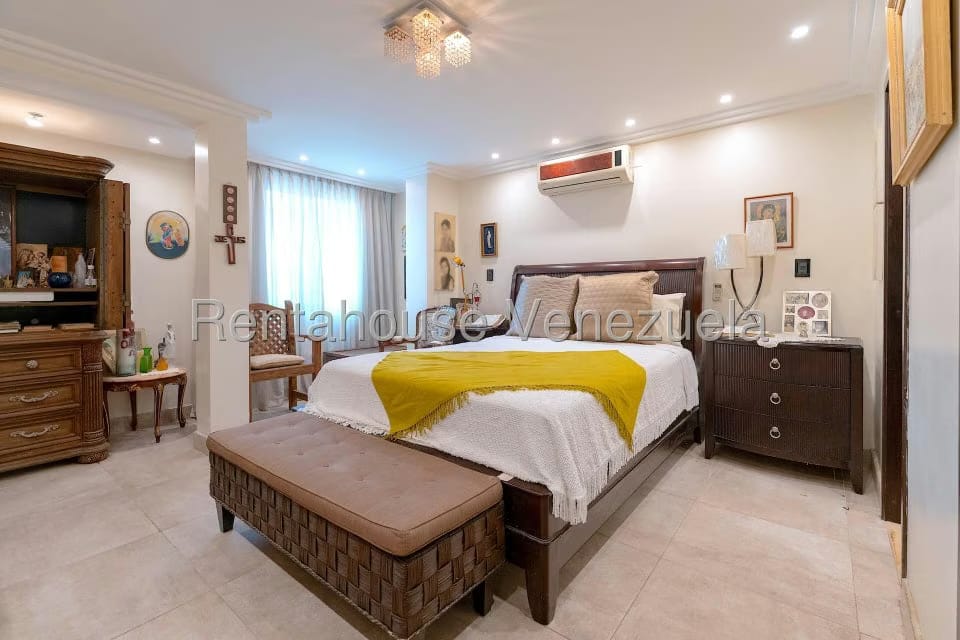 Casa (Multipes Niveles) en Venta en Santa Fe Norte, Distrito Metropolitano - 33