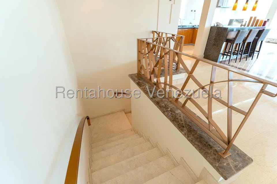 Casa (Multipes Niveles) en Venta en Santa Fe Norte, Distrito Metropolitano - 37