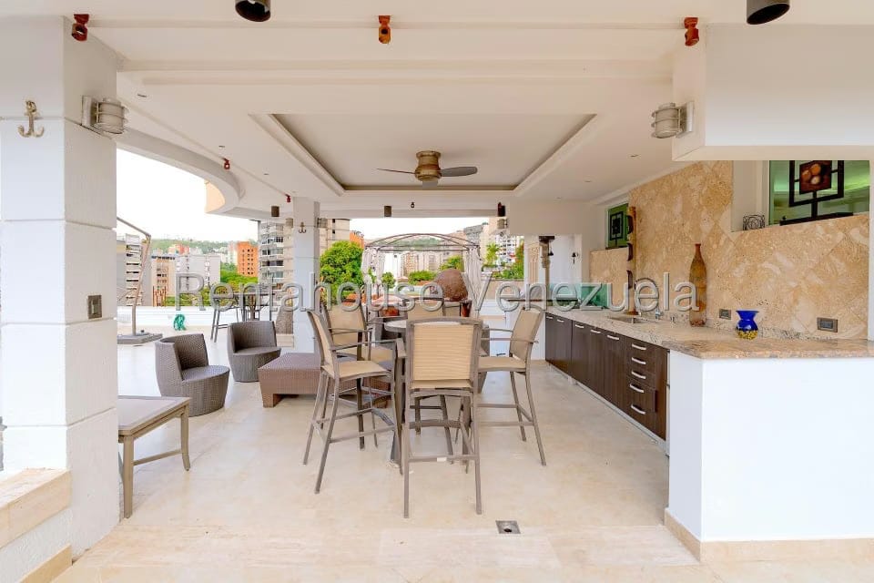 Casa (Multipes Niveles) en Venta en Santa Fe Norte, Distrito Metropolitano - 66