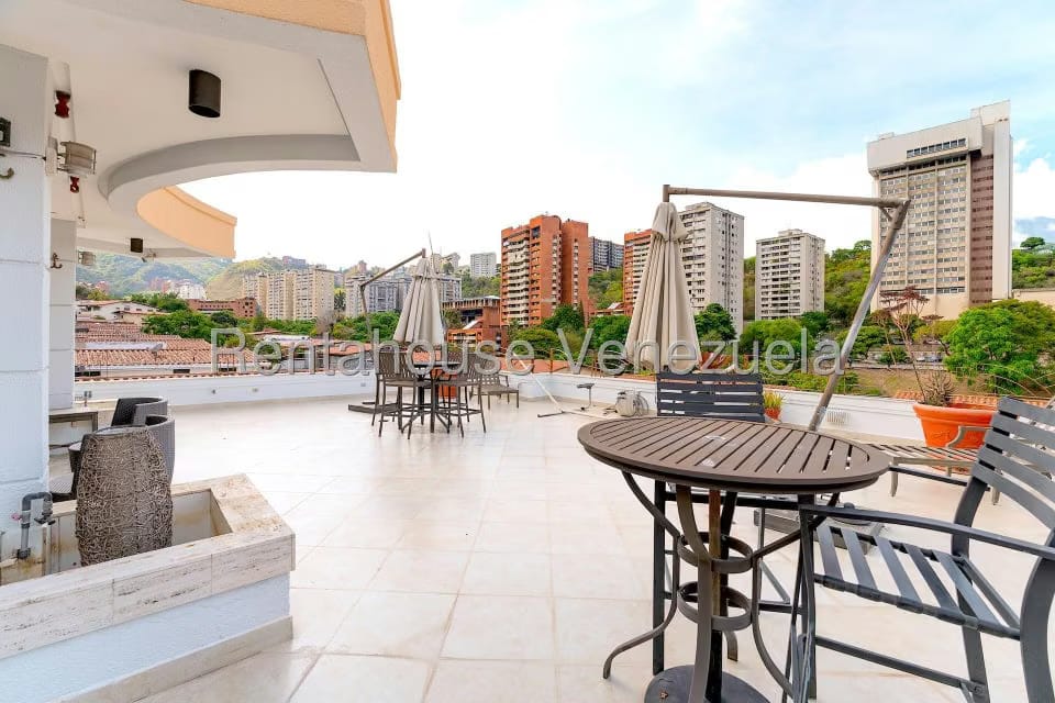 Casa (Multipes Niveles) en Venta en Santa Fe Norte, Distrito Metropolitano - 71