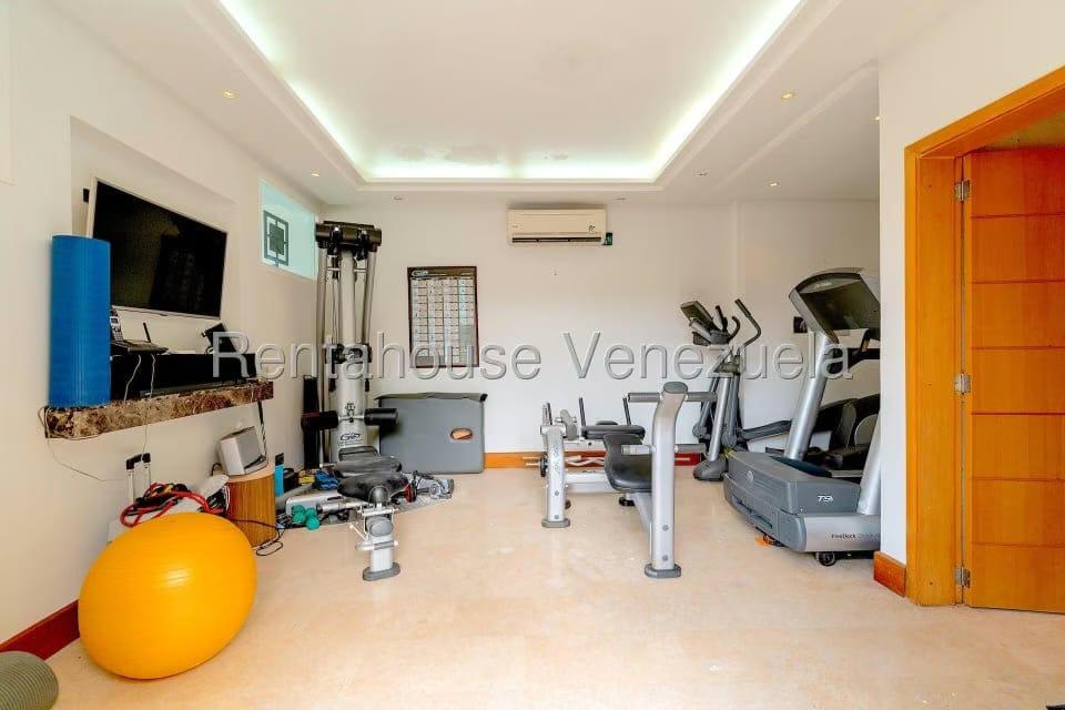 Casa (Multipes Niveles) en Venta en Santa Fe Norte, Distrito Metropolitano - 74