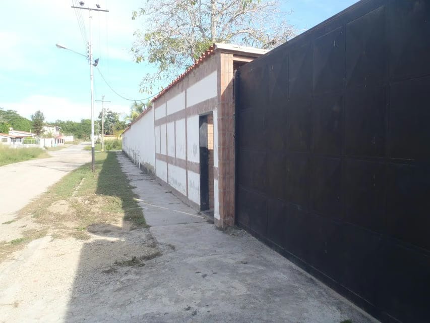 Casa (Casas de Playa) en Venta en Los Canales de Rio Chico, Miranda - 5