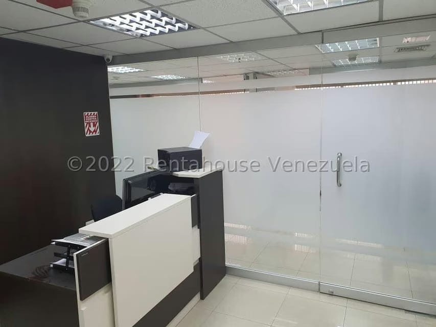 Comercial (Oficina) en Venta en La Lagunita Country Club, Distrito Metropolitano - 14