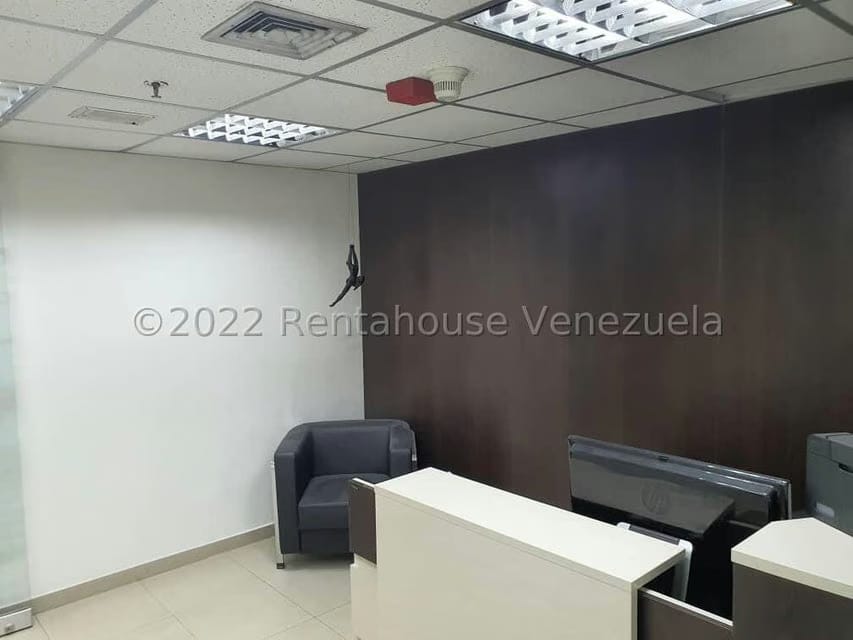 Comercial (Oficina) en Venta en La Lagunita Country Club, Distrito Metropolitano - 4