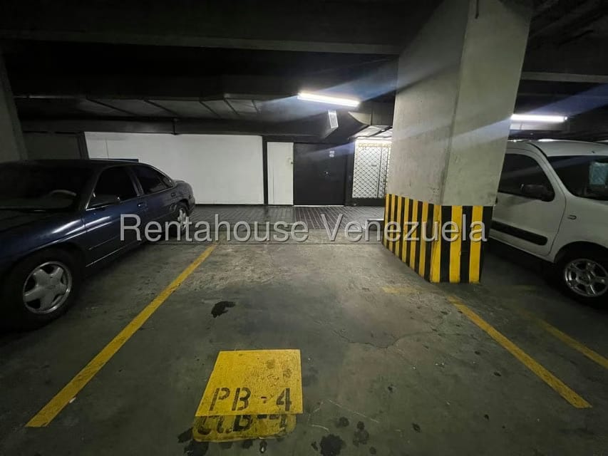 Comercial (Local Comercial) en Venta en El Marques, Distrito Metropolitano - 12