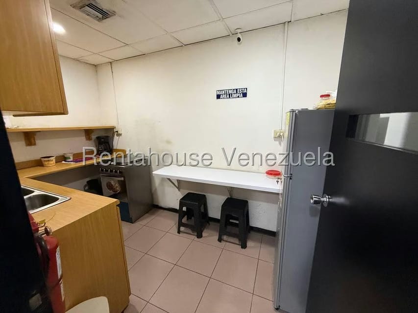 Comercial (Local Comercial) en Venta en El Marques, Distrito Metropolitano - 10