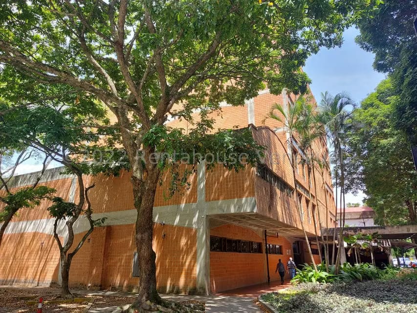 Comercial (Oficina) en Alquiler en Terrazas del Avila, Distrito Metropolitano