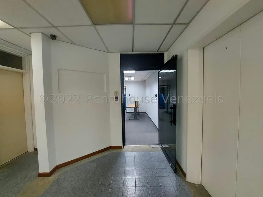 Comercial (Oficina) en Alquiler en Terrazas del Avila, Distrito Metropolitano - 2