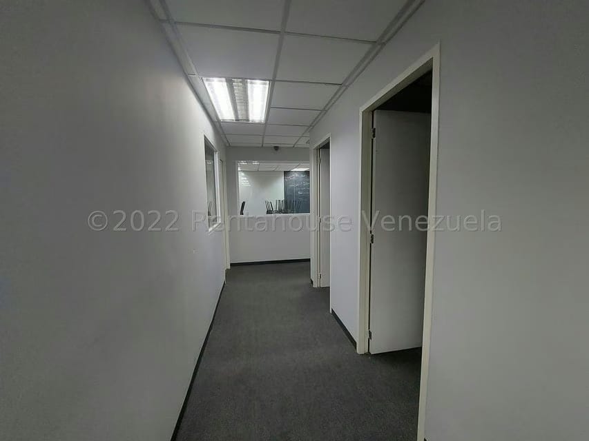 Comercial (Oficina) en Alquiler en Terrazas del Avila, Distrito Metropolitano - 16