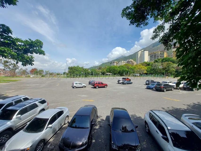 Comercial (Oficina) en Alquiler en Terrazas del Avila, Distrito Metropolitano - 28