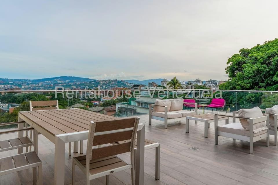 Casa (1 Nivel) en Venta en Altamira, Distrito Metropolitano - 22