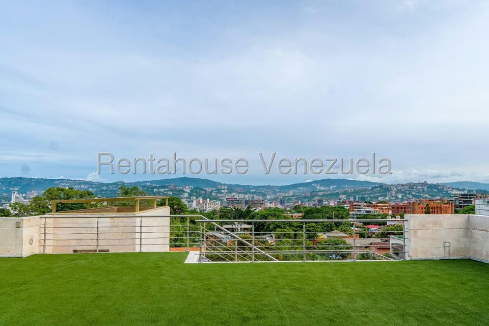 Casa (1 Nivel) en Venta en Altamira, Distrito Metropolitano - 25