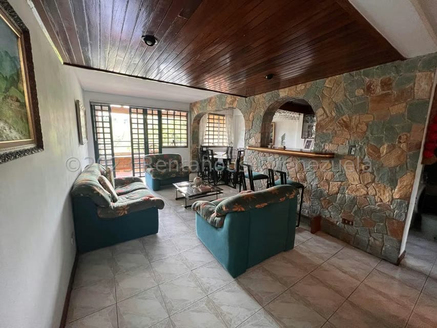 Casa (Duplex) en Venta en Monte Claro, Distrito Metropolitano - 2