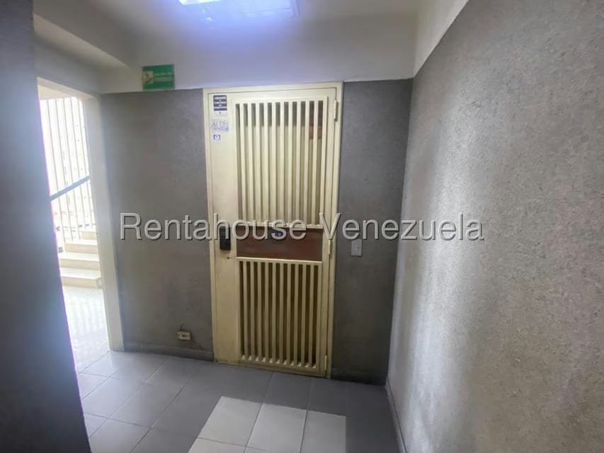 Comercial (Oficina) en Alquiler en Chacao, Distrito Metropolitano - 4