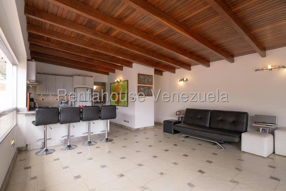 Casa (Multipes Niveles) en Venta en Santa Sofia, Distrito Metropolitano - 12