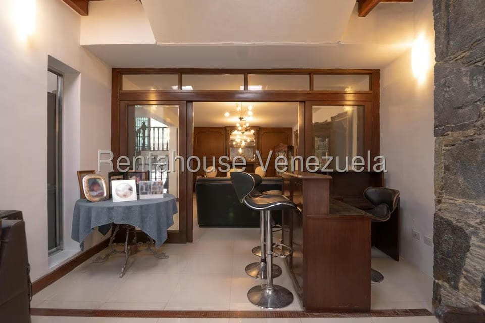 Casa (Multipes Niveles) en Venta en Santa Sofia, Distrito Metropolitano - 41
