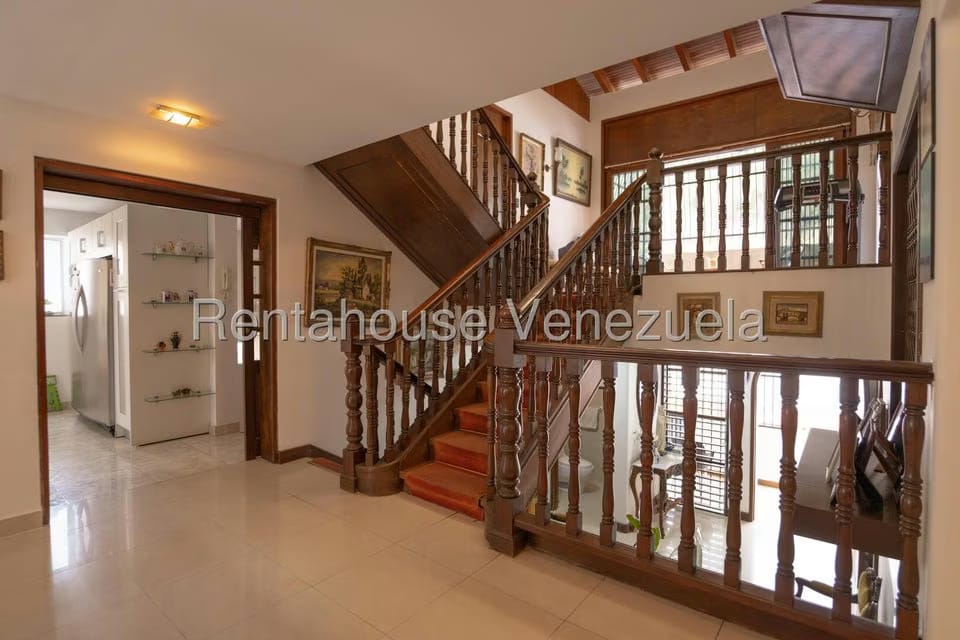 Casa (Multipes Niveles) en Venta en Santa Sofia, Distrito Metropolitano - 44