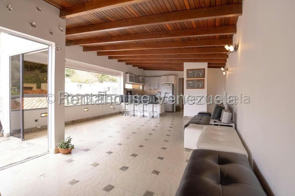 Casa (Multipes Niveles) en Venta en Santa Sofia, Distrito Metropolitano - 53