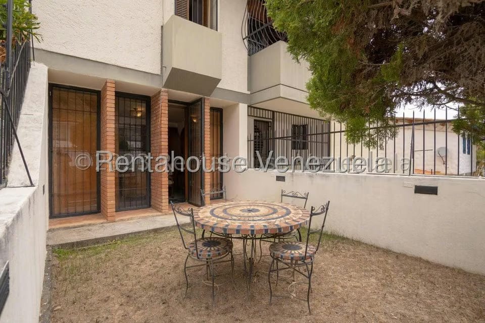 Casa (Multipes Niveles) en Venta en Santa Sofia, Distrito Metropolitano - 73