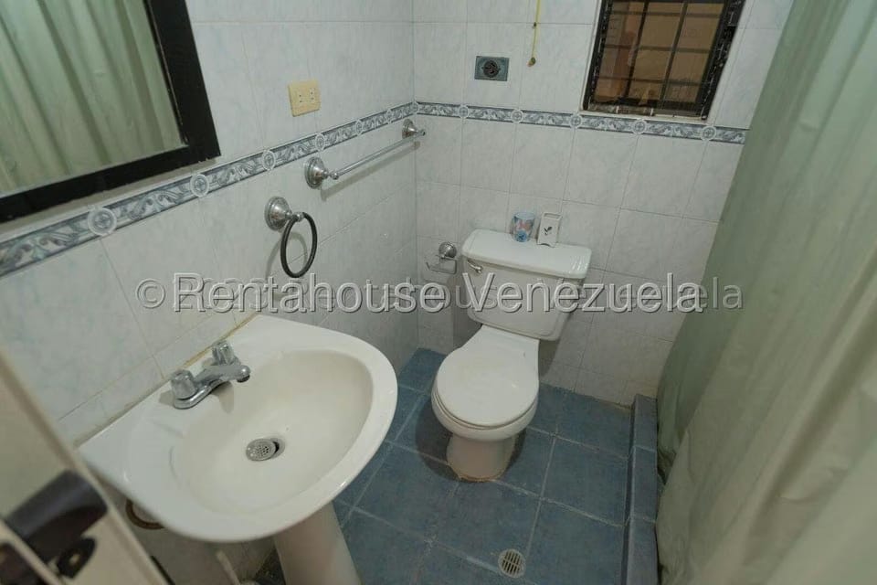 Casa (Multipes Niveles) en Venta en Santa Sofia, Distrito Metropolitano - 78