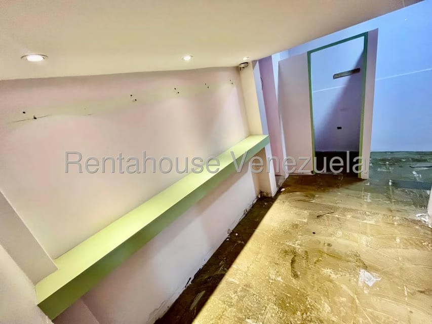 Comercial (Local Comercial) en Alquiler en Las Mercedes, Distrito Metropolitano - 13