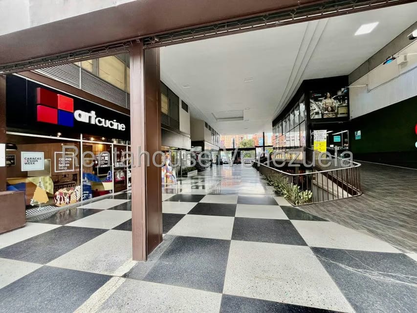Comercial (Local Comercial) en Alquiler en Las Mercedes, Distrito Metropolitano - 26