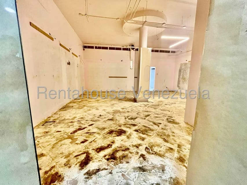 Comercial (Local Comercial) en Alquiler en Las Mercedes, Distrito Metropolitano - 5