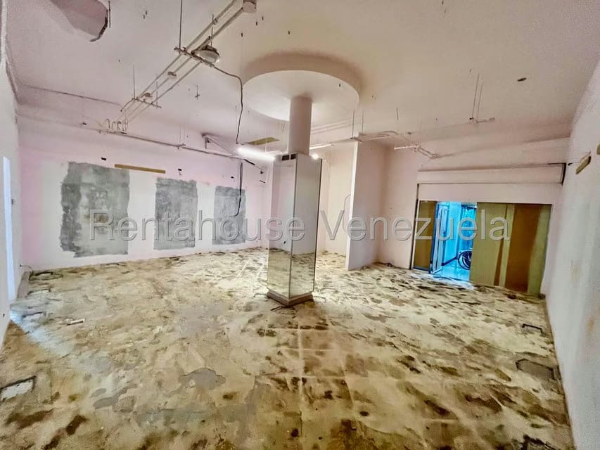 Comercial (Local Comercial) en Alquiler en Las Mercedes, Distrito Metropolitano - 8