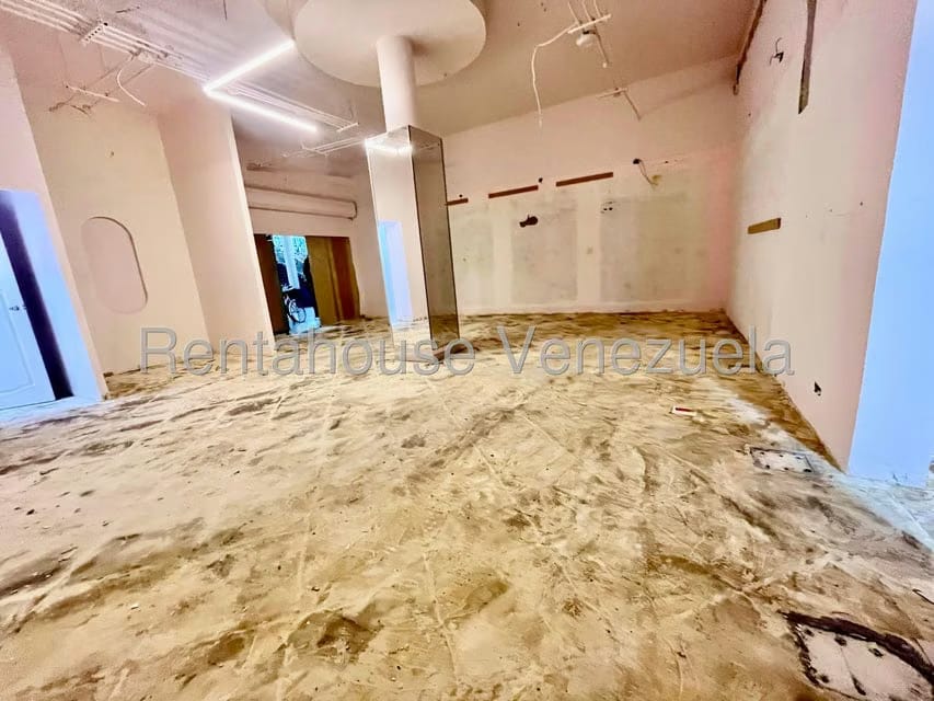 Comercial (Local Comercial) en Alquiler en Las Mercedes, Distrito Metropolitano - 10