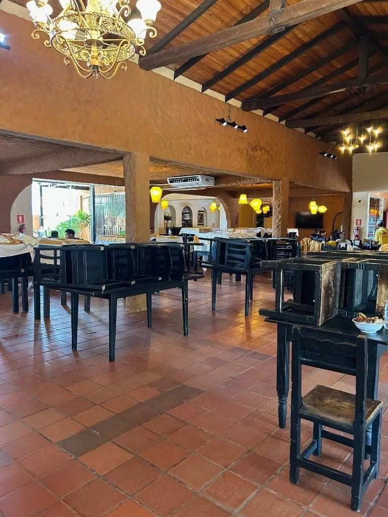 LOCAL COMERCIAL TIPO RESTORANT CASA CAMPESTRE - 9
