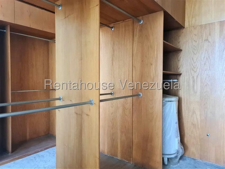Apartamento (Planta Baja) en Venta en Colinas de Valle Arriba / Mirador de Los Campitos, Distrito Metropolitano - 16