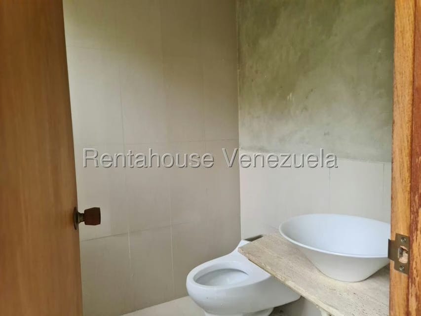 Apartamento (Planta Baja) en Venta en Colinas de Valle Arriba / Mirador de Los Campitos, Distrito Metropolitano - 23