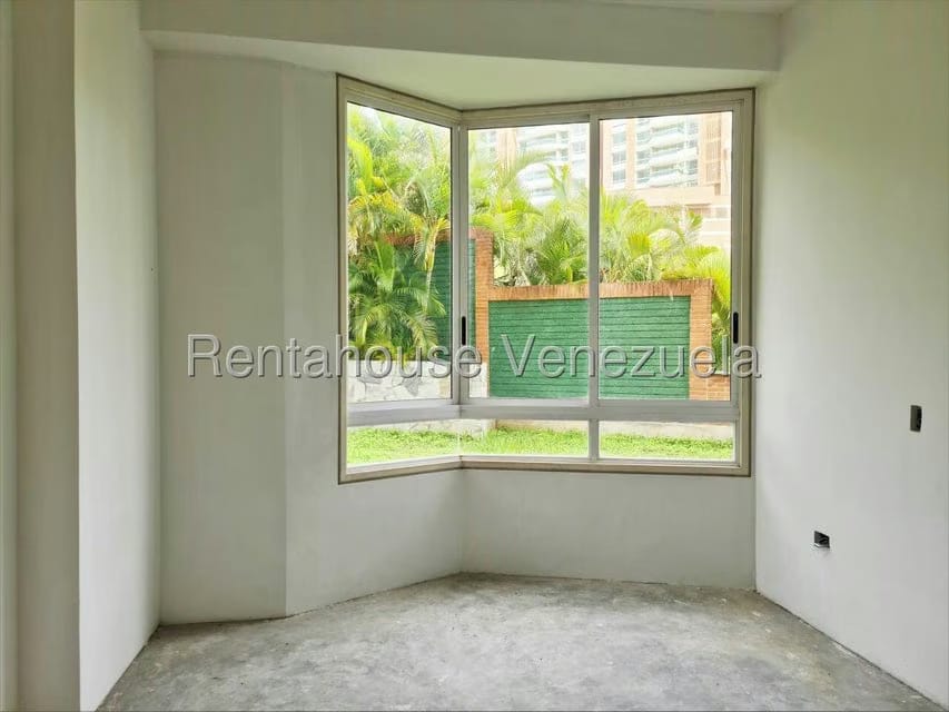 Apartamento (Planta Baja) en Venta en Colinas de Valle Arriba / Mirador de Los Campitos, Distrito Metropolitano - 24