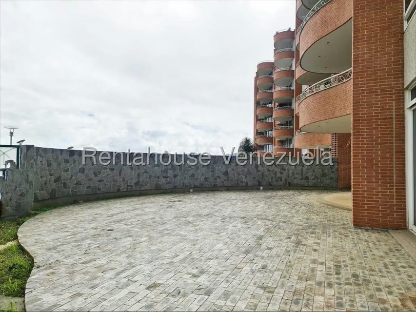 Apartamento (Planta Baja) en Venta en Colinas de Valle Arriba / Mirador de Los Campitos, Distrito Metropolitano - 29