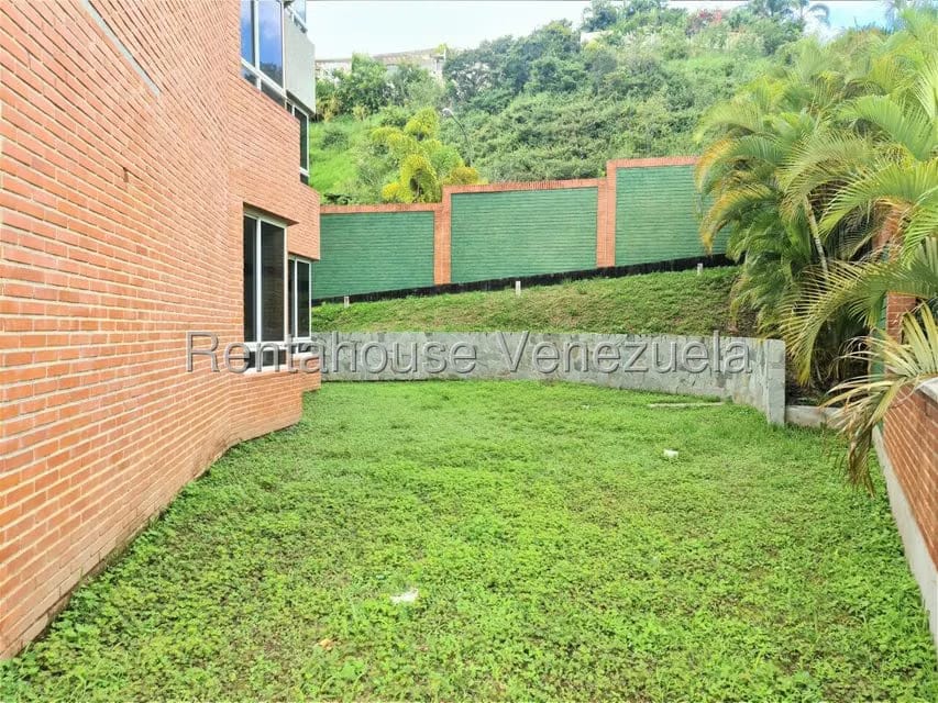 Apartamento (Planta Baja) en Venta en Colinas de Valle Arriba / Mirador de Los Campitos, Distrito Metropolitano - 32