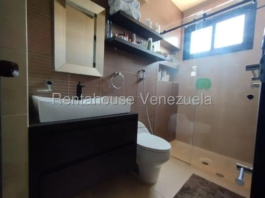 Apartamento (1 Nivel) en Venta en Centro, Lara - 19