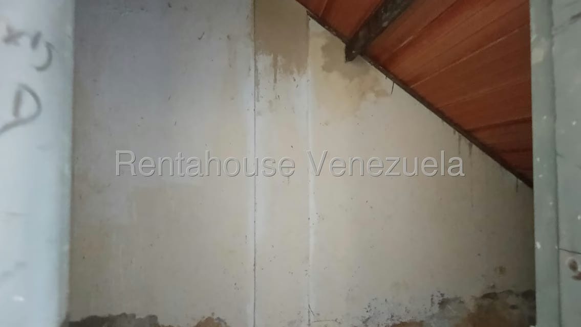 Comercial (Local Comercial) en Venta en Los Olivos Nuevos, Aragua - 110