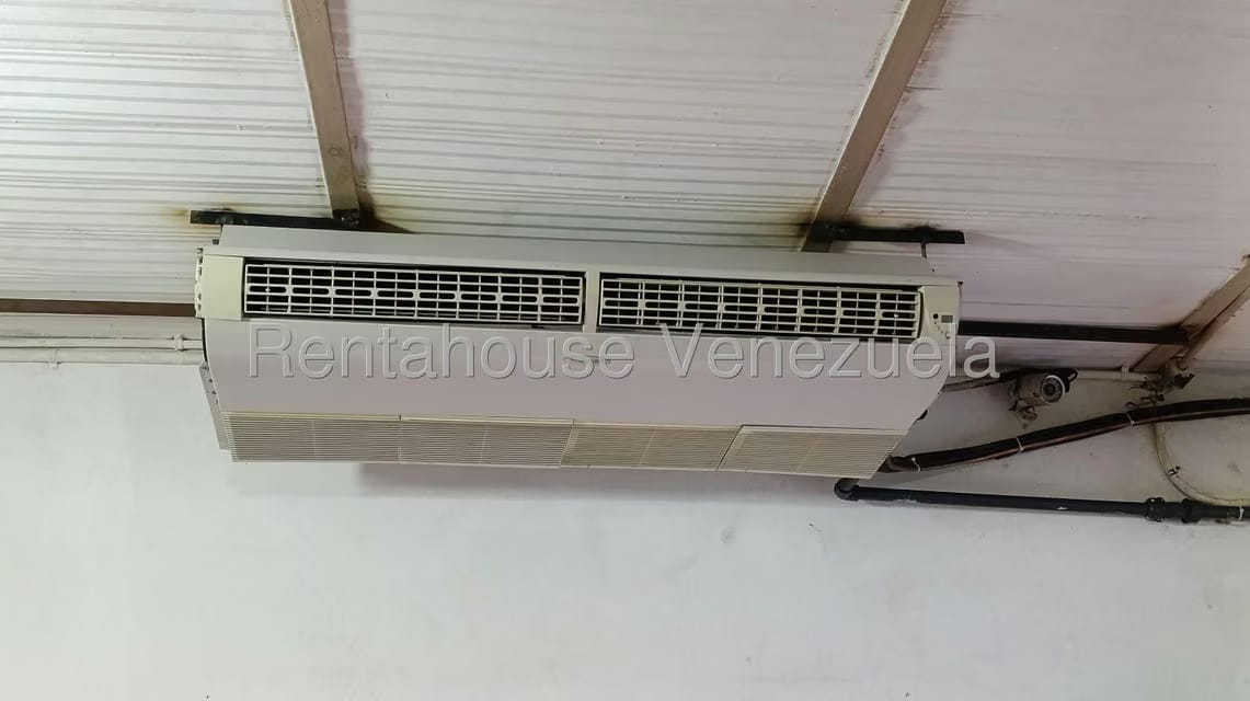 Comercial (Local Comercial) en Venta en Los Olivos Nuevos, Aragua - 32