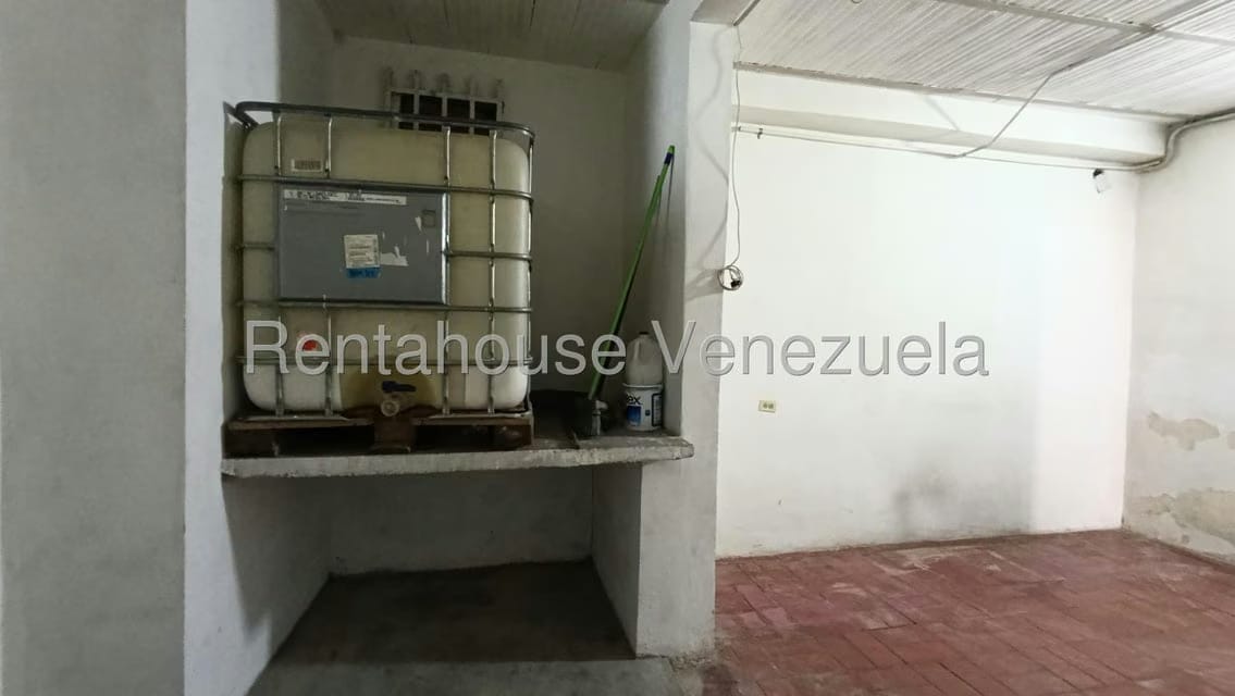 Comercial (Local Comercial) en Venta en Los Olivos Nuevos, Aragua - 34