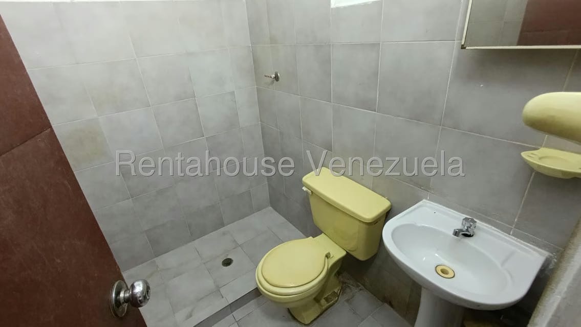 Comercial (Local Comercial) en Venta en Los Olivos Nuevos, Aragua - 57