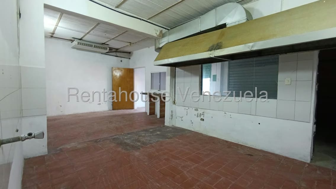 Comercial (Local Comercial) en Venta en Los Olivos Nuevos, Aragua - 58