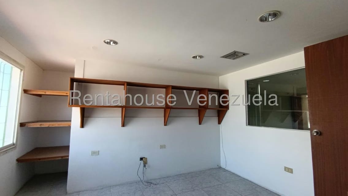 Comercial (Local Comercial) en Venta en Los Olivos Nuevos, Aragua - 87