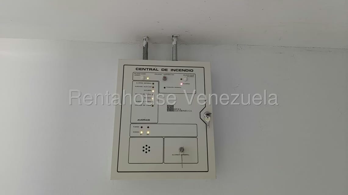 Comercial (Local Comercial) en Venta en Los Olivos Nuevos, Aragua - 93