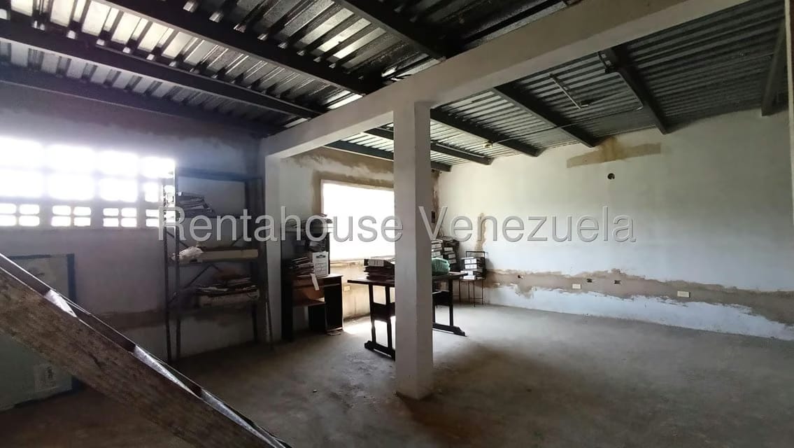 Comercial (Local Comercial) en Venta en Los Olivos Nuevos, Aragua - 96