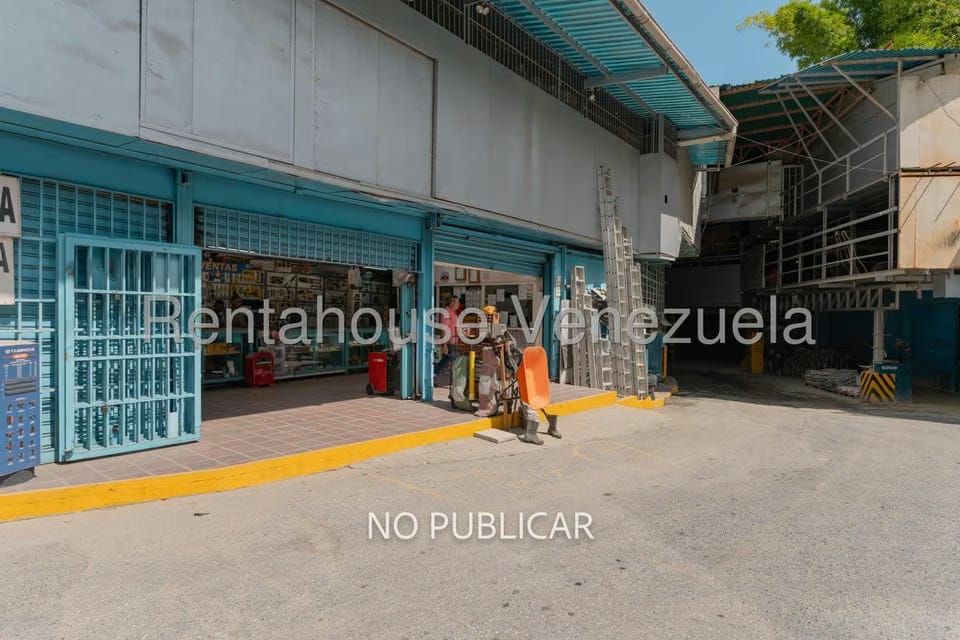 Comercial (Galpon - Deposito) en Venta en Baruta, Distrito Metropolitano - 22