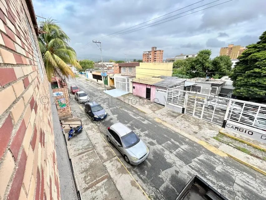 Comercial (Oficina) en Venta en Centro, Lara - 11