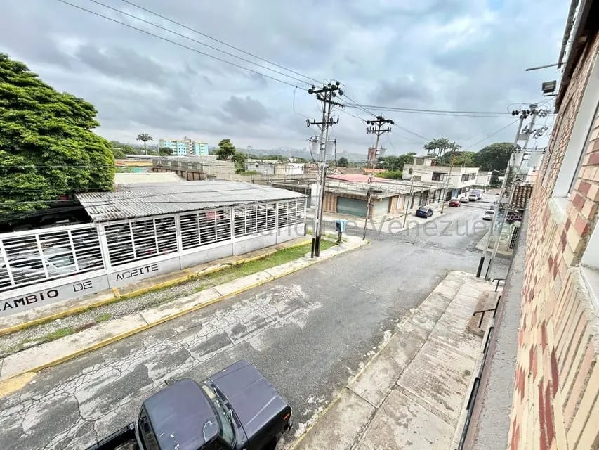 Comercial (Oficina) en Venta en Centro, Lara - 10