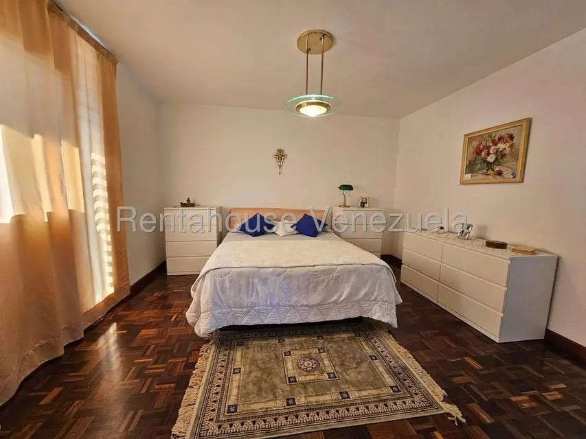 Casa (Duplex) en Venta en Los Naranjos del Cafetal, Distrito Metropolitano - 24