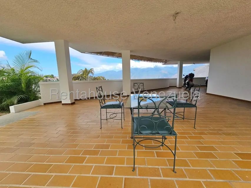 Casa (Duplex) en Venta en Los Naranjos del Cafetal, Distrito Metropolitano - 40